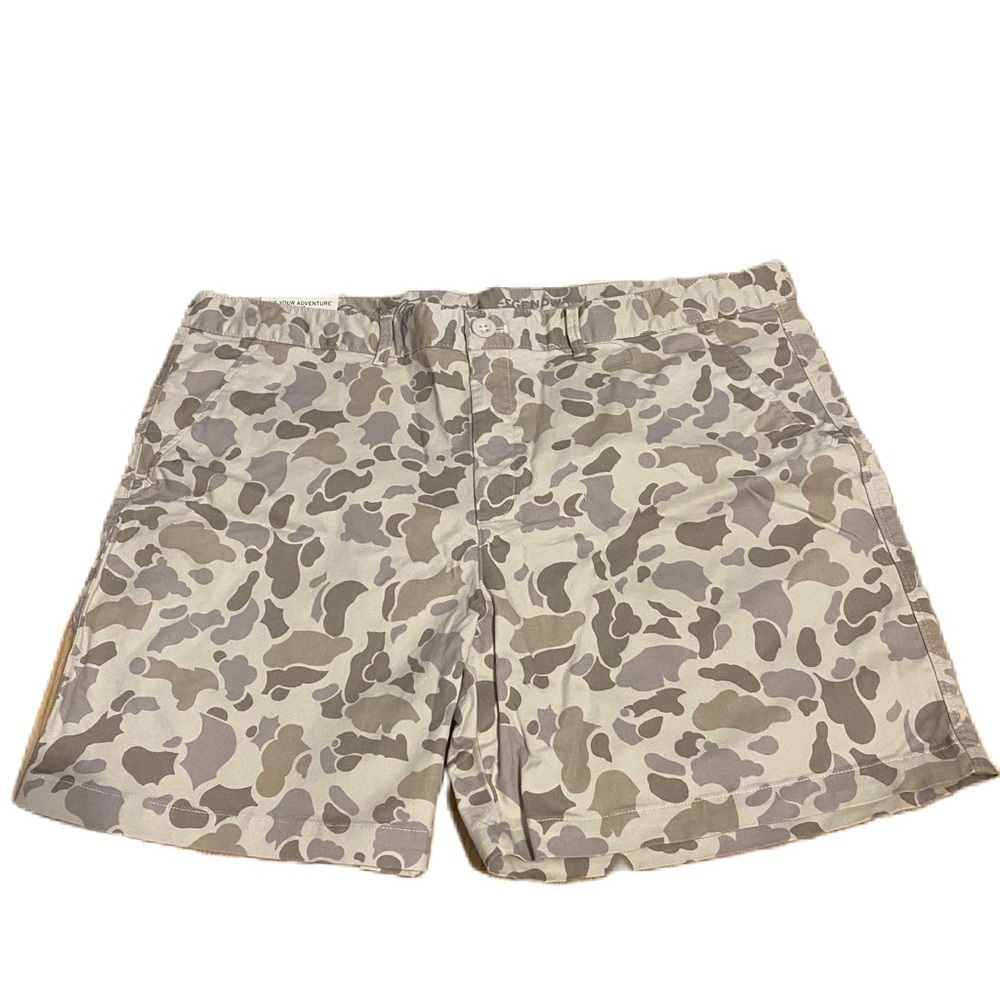 Eddie Bauer Gray Camouflage Boyfriend Mid Rise Shorts NEW Sz 16 Tall